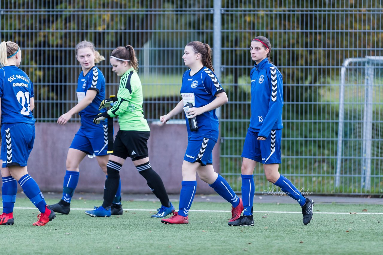 Bild 251 - F SSC Hagen Ahrensburg - SV Frisia 03 Risum-Lindholm : Ergebnis: 2:0